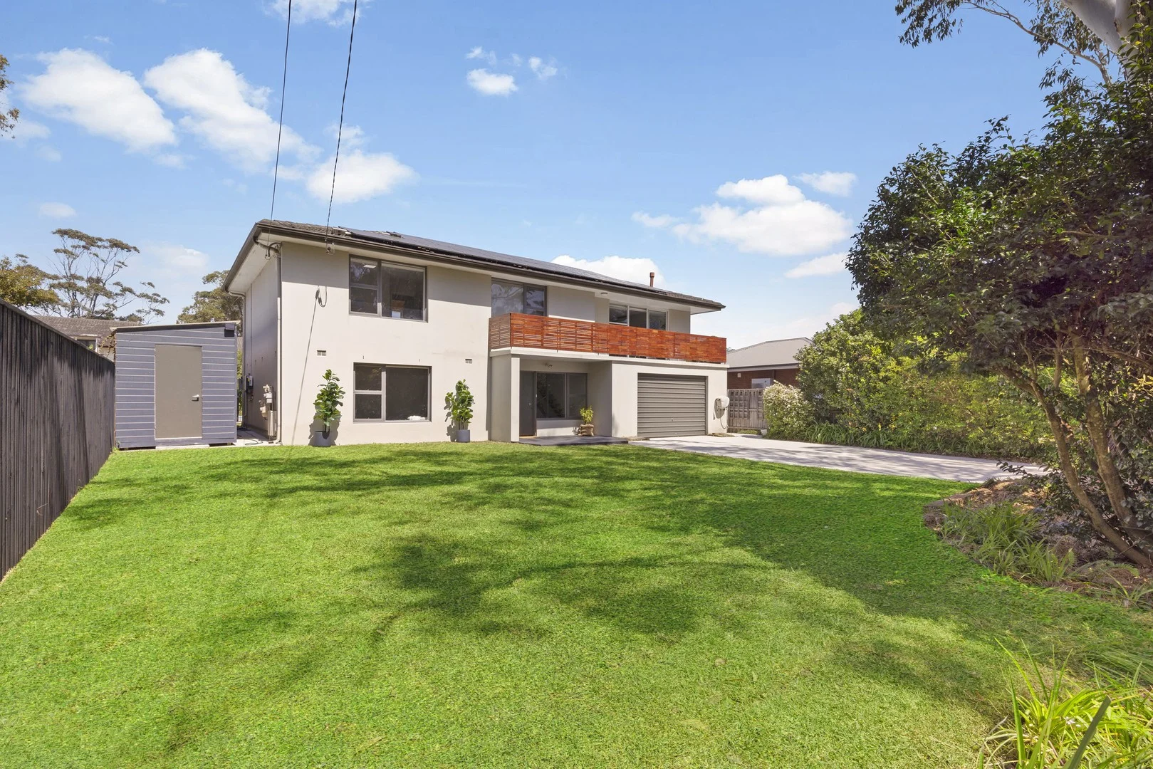 65 Blackbutts Road (1/12)