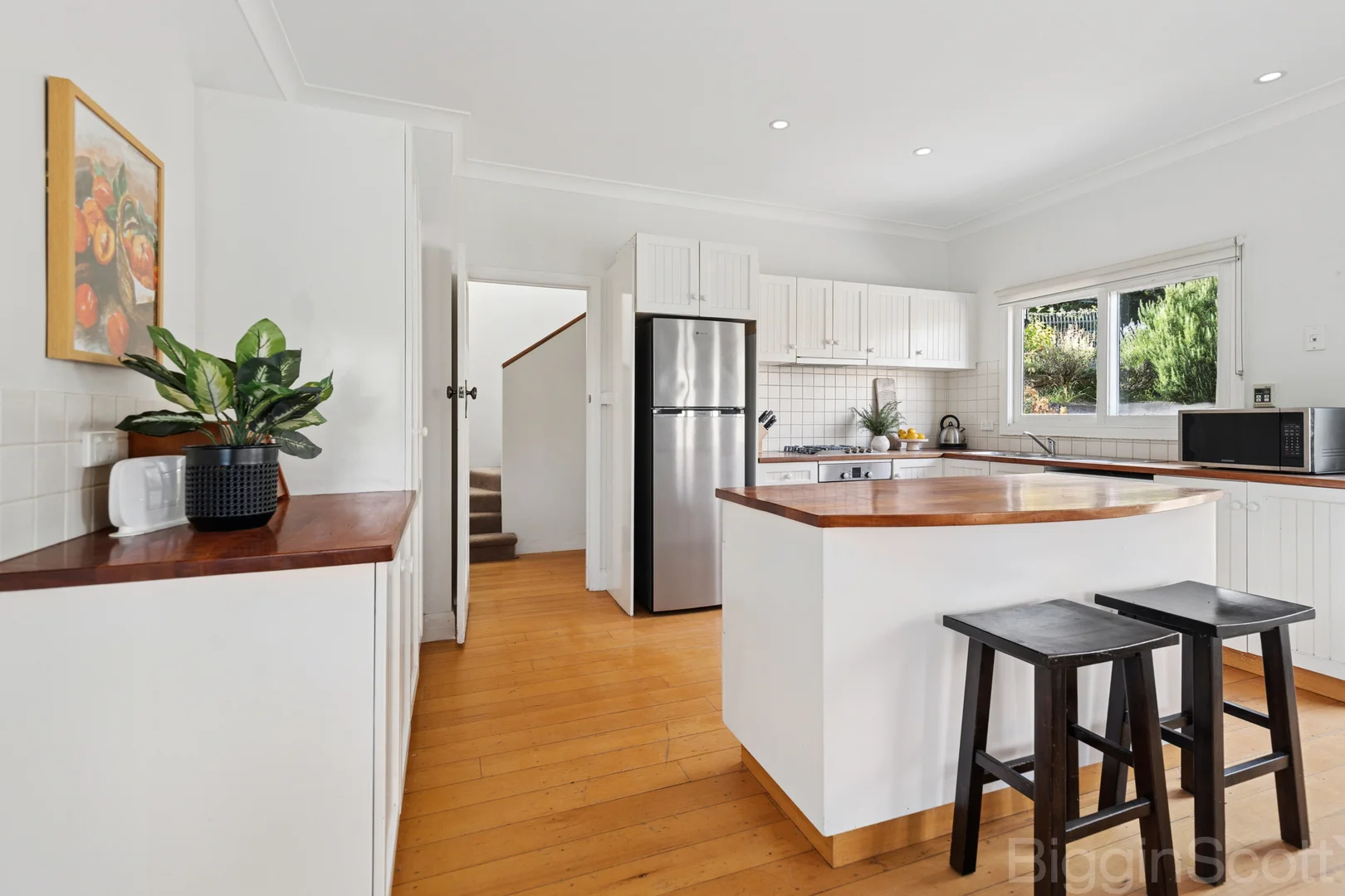 65 Central Springs Road - Image 4