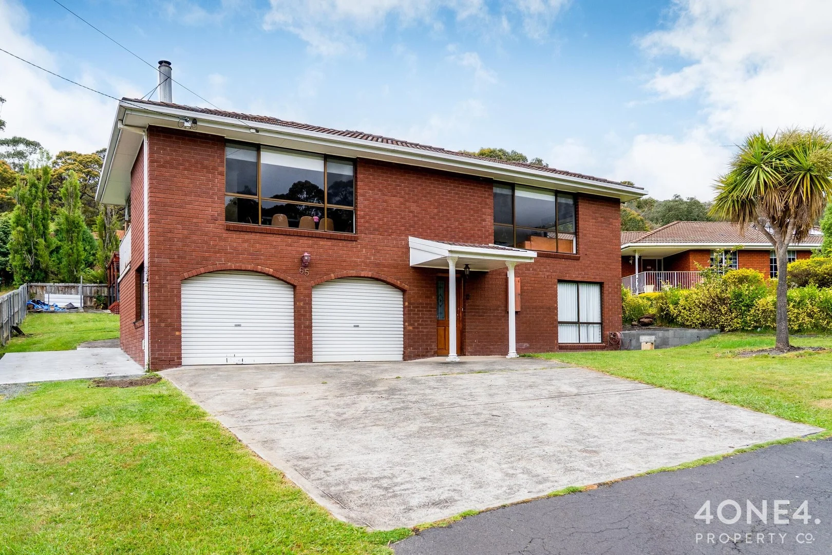 65 Russell Road (1/28)