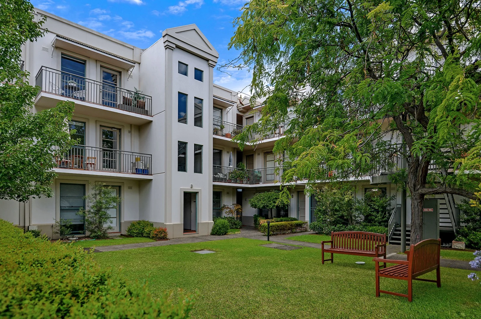 66/682 Nicholson Street (1/1)