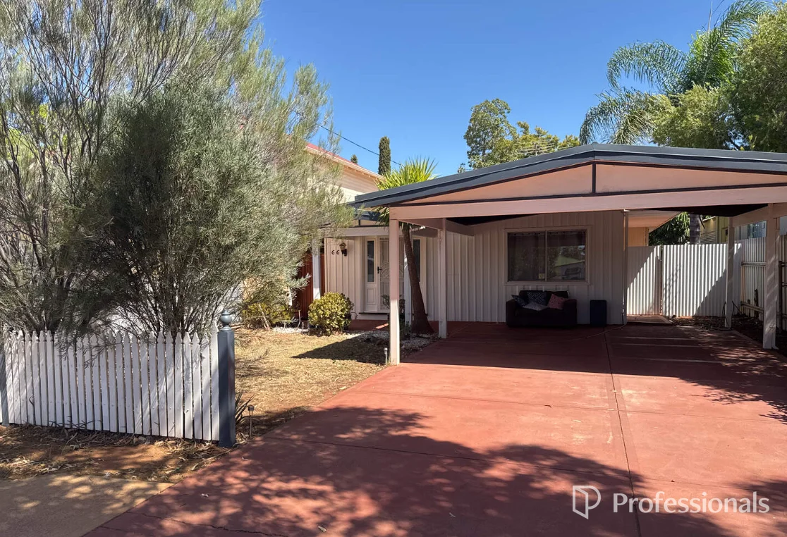 66 Campbell Street (1/11)