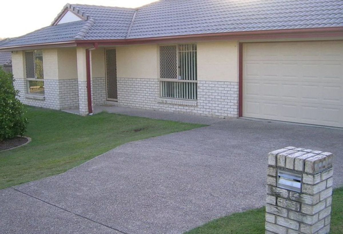 66 Freestone Drive (1/16)