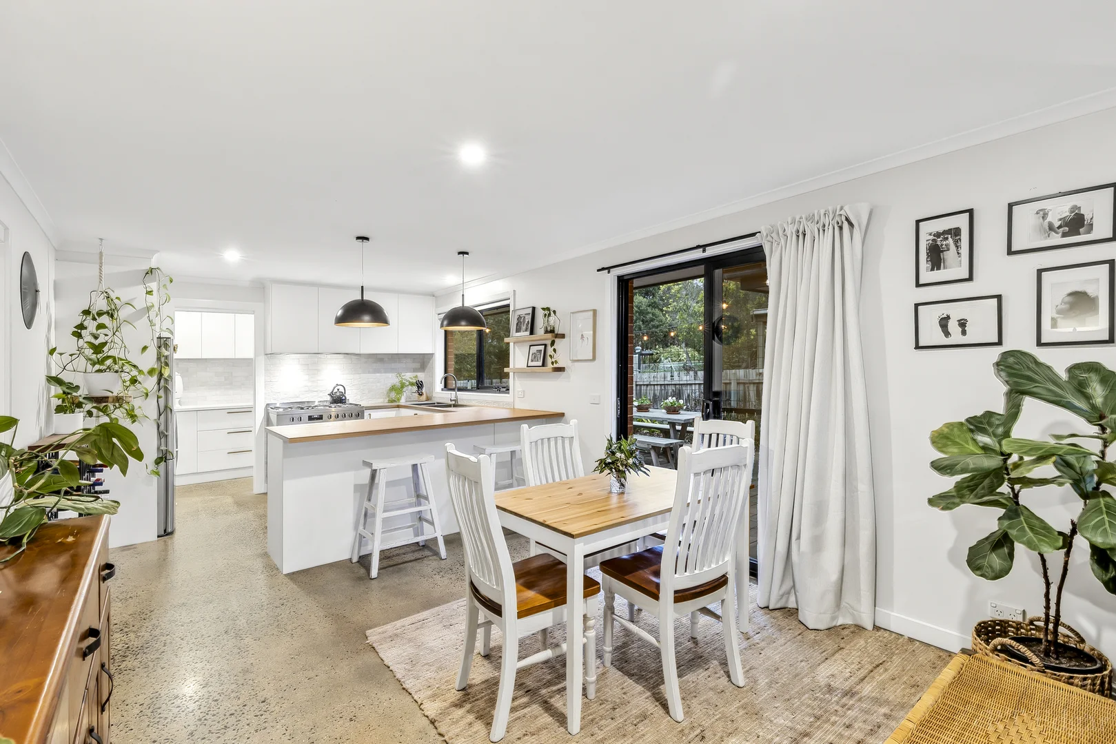 67 Bonnyvale Road - Image 4