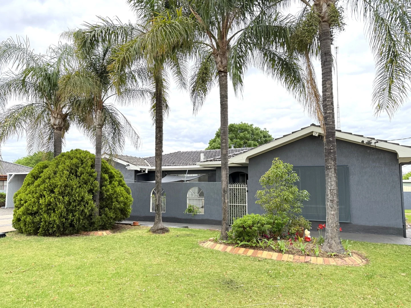 67 Harward Road (1/18)