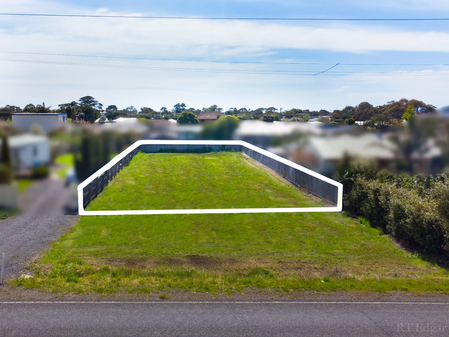 67 Hood Road - Image 3