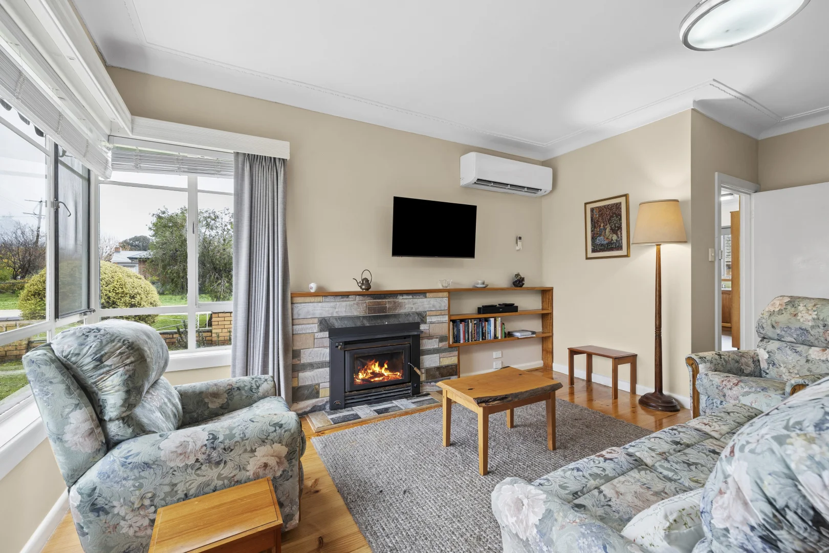 67 Talbot Road - Image 2