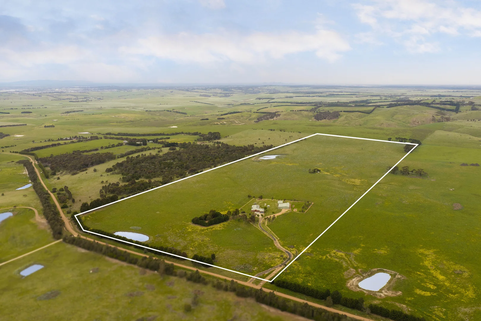 678 Heaths Lane - Image 3