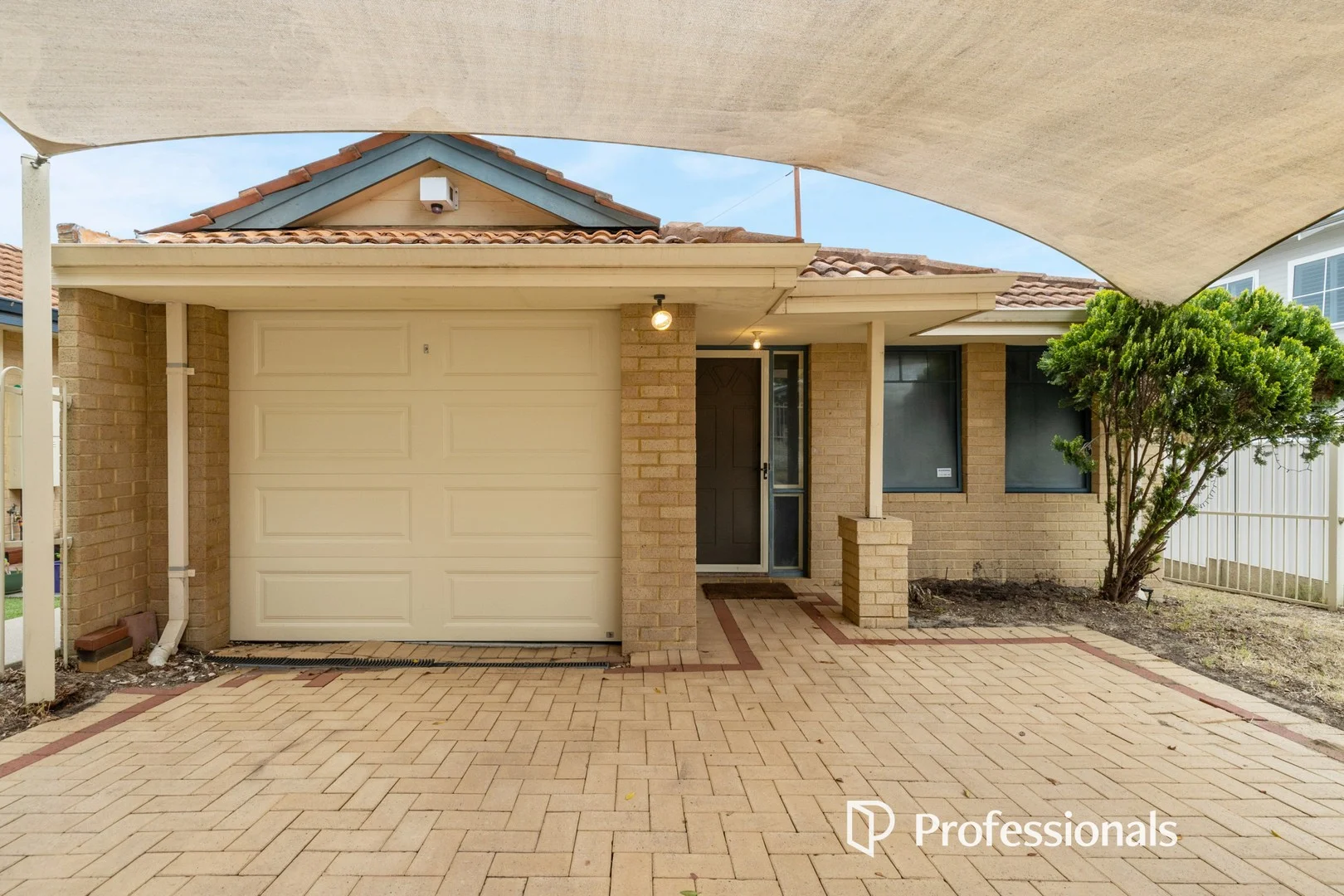67A Camberwell Street (1/33)