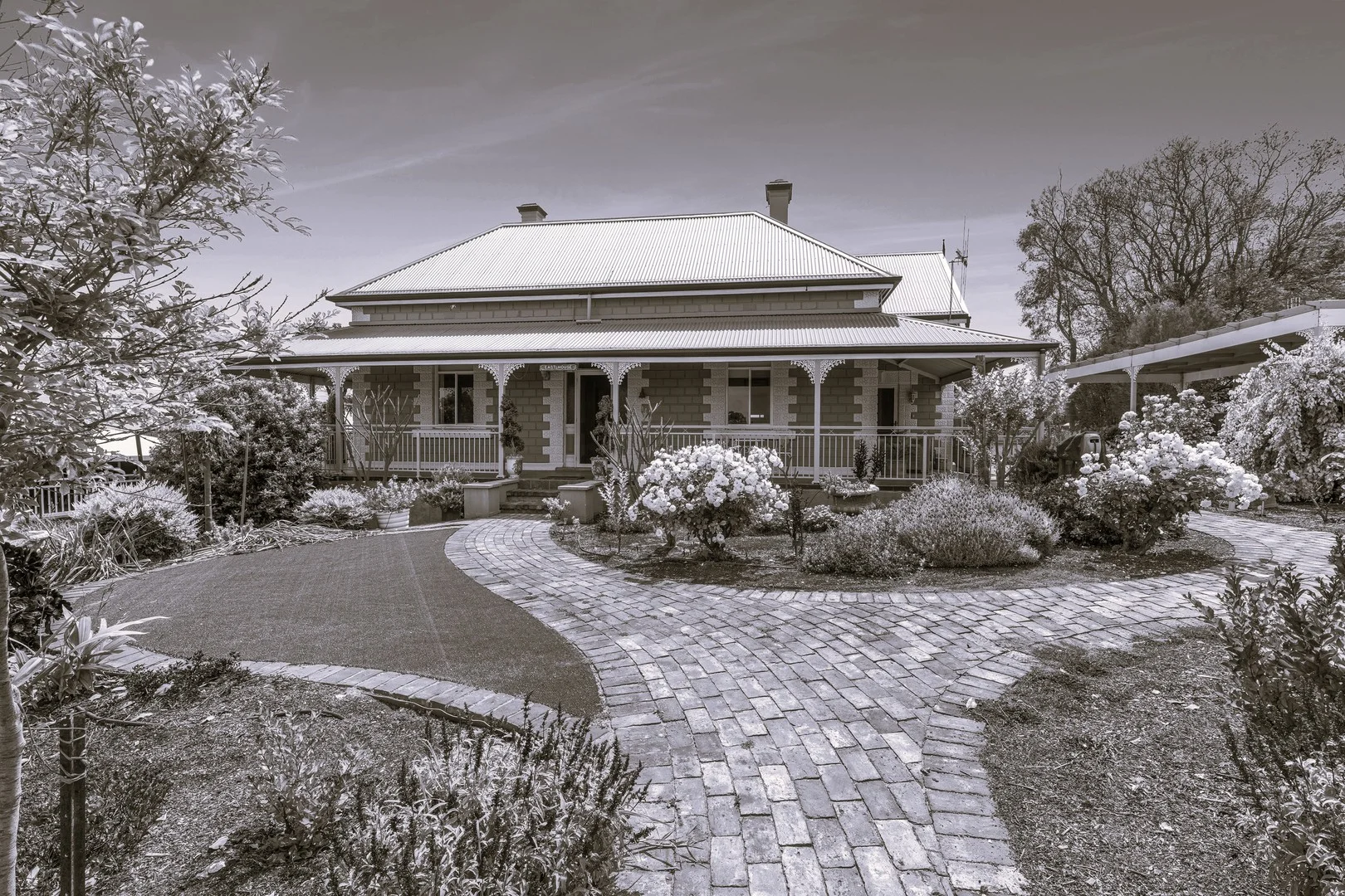 68 East Terrace (1/1)