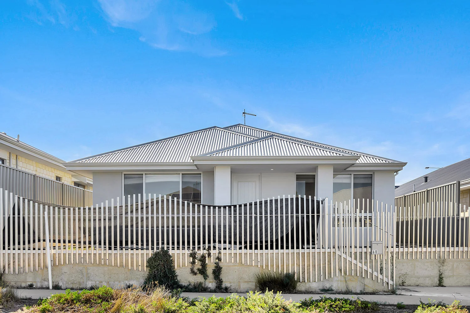 68 Leeward Avenue (1/24)