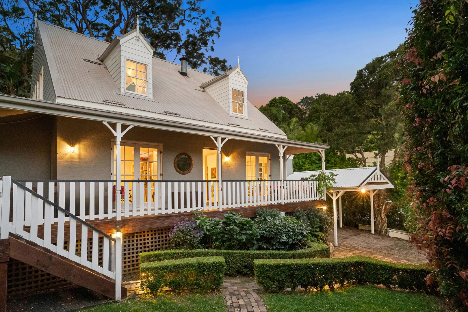 68B Ponsonby Parade (1/13)