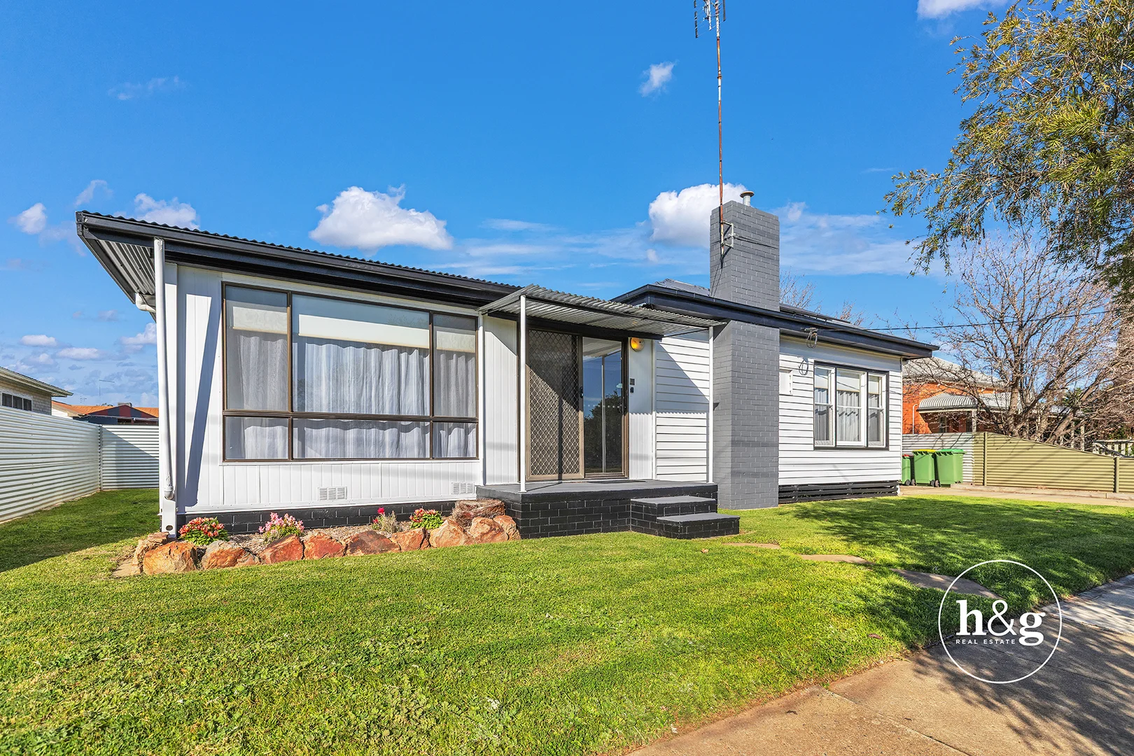 69 Dawes Road - Image 2