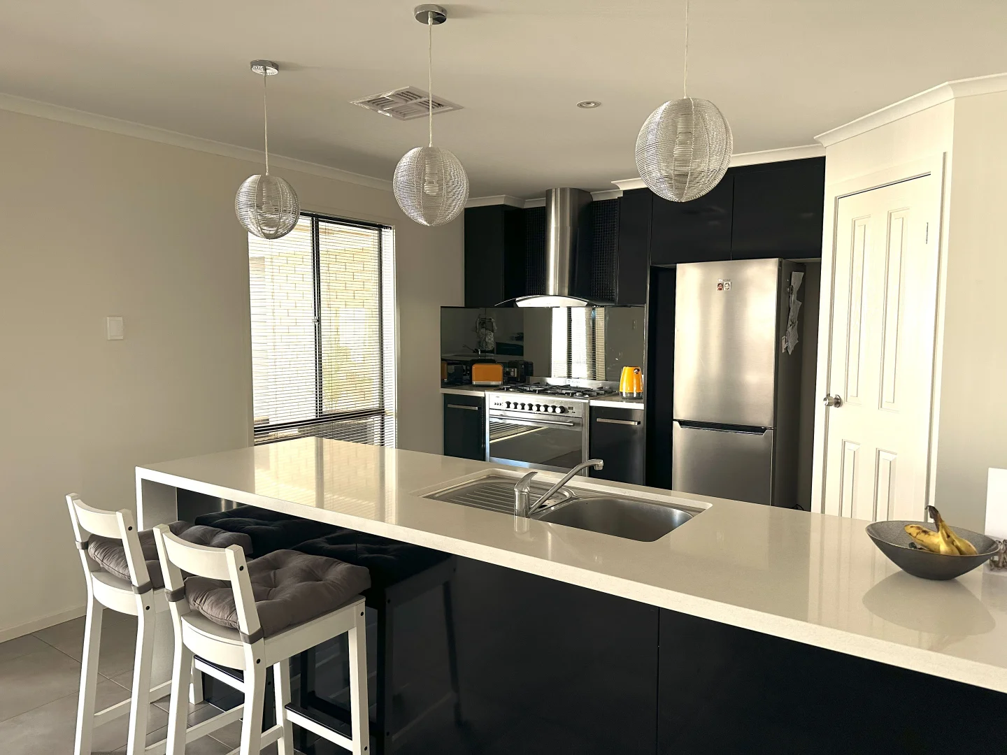 69 Pommern Way - Image 4