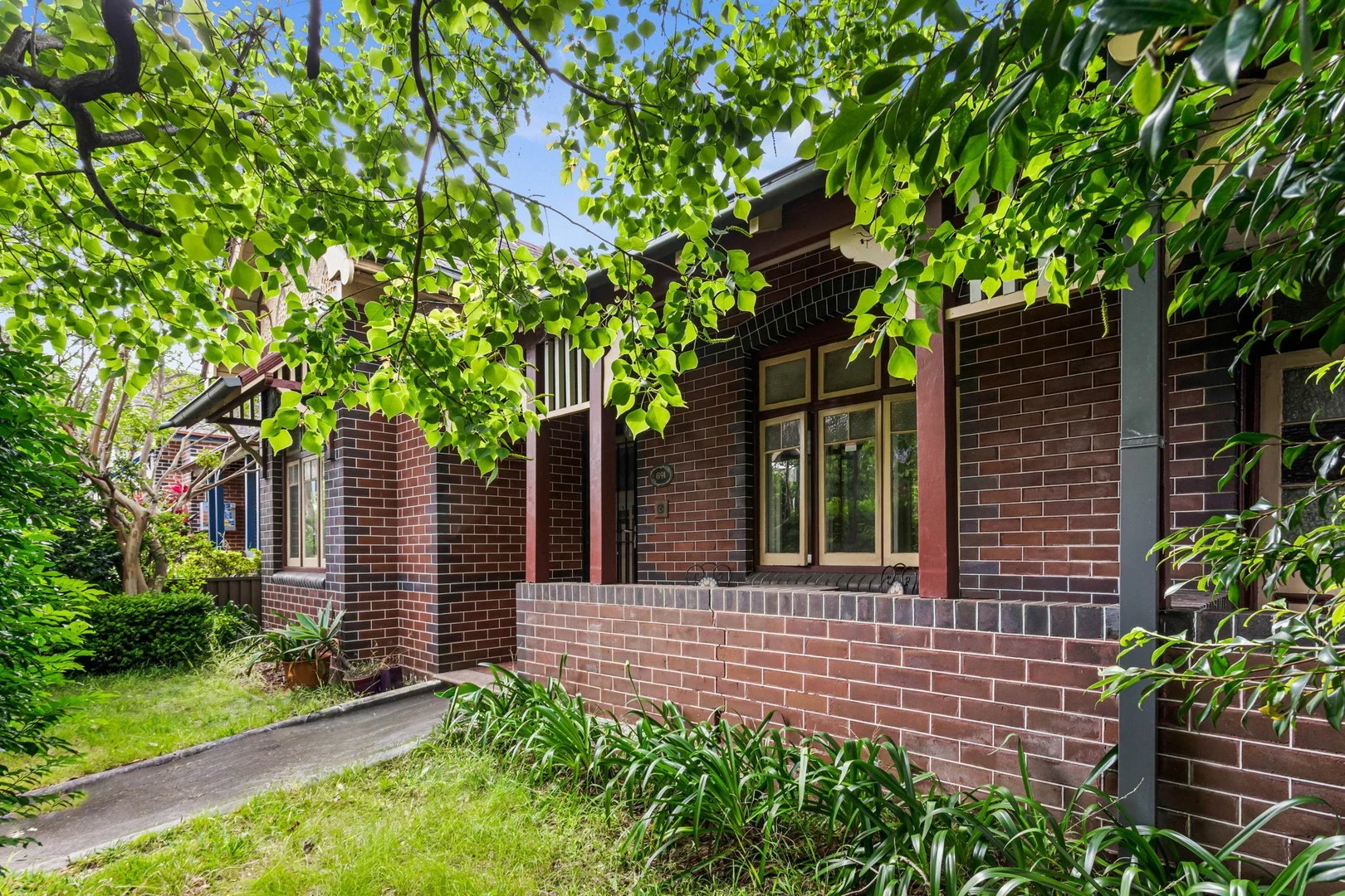 691 New Canterbury Road (1/7)