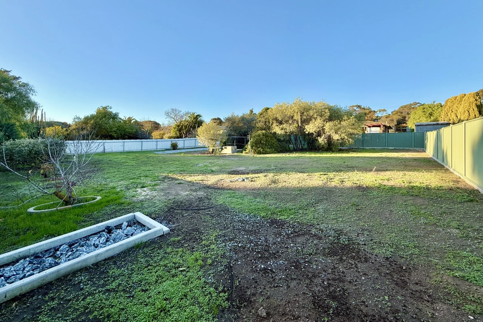 6A Bernard Place (1/15)