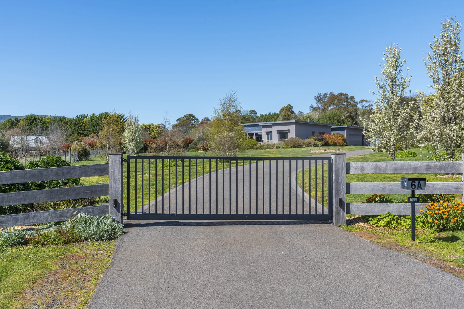 6A Gordon Court (1/25)