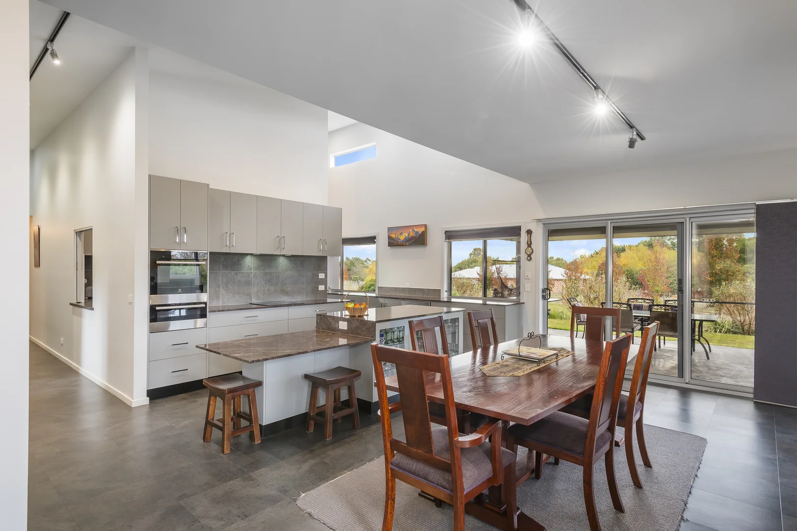 6A Gordon Court - Image 4