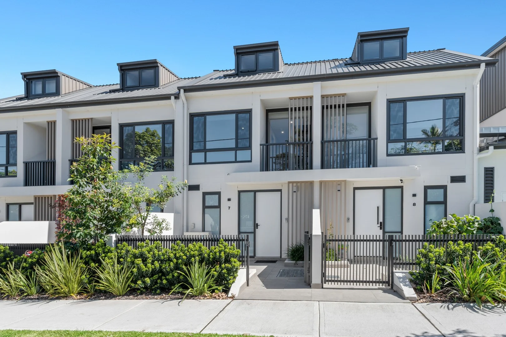 7./178-188 Pennant Street (1/2)