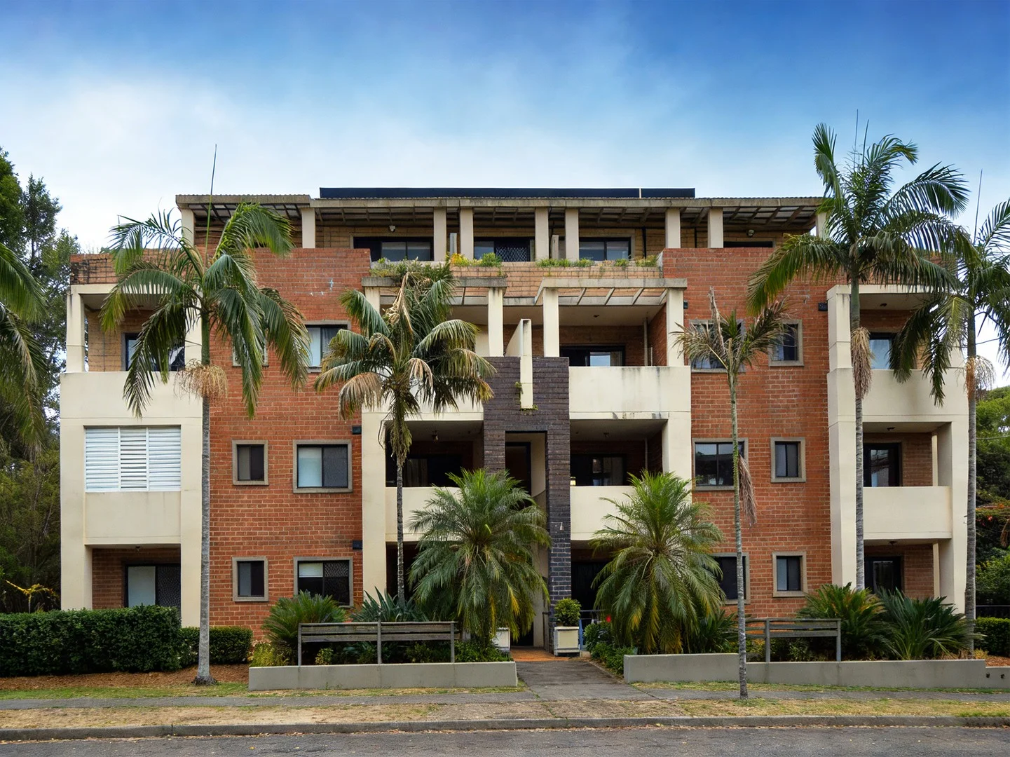 7/1-5 Rutland Street (1/11)
