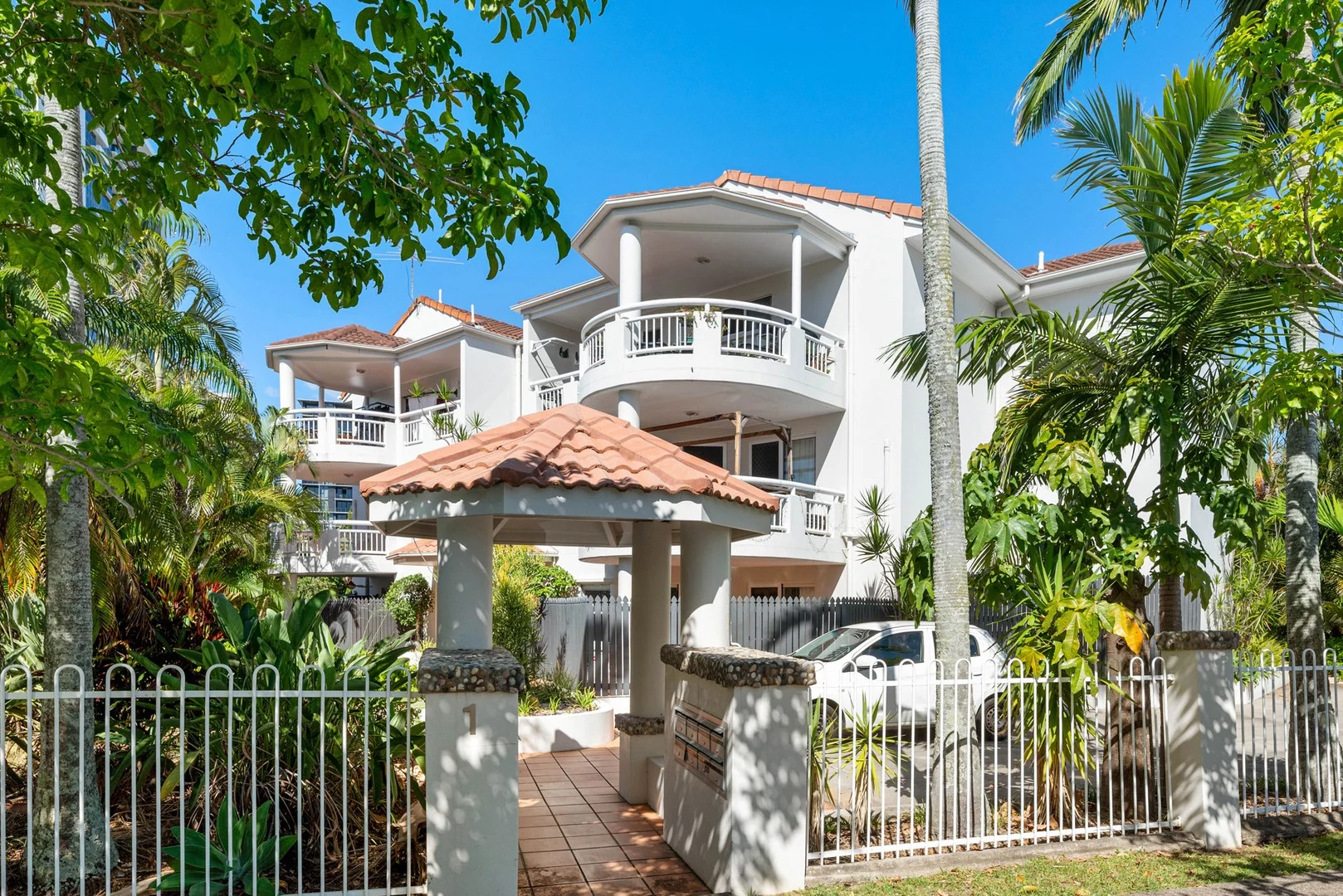 7/1 Sheehan Street (1/14)