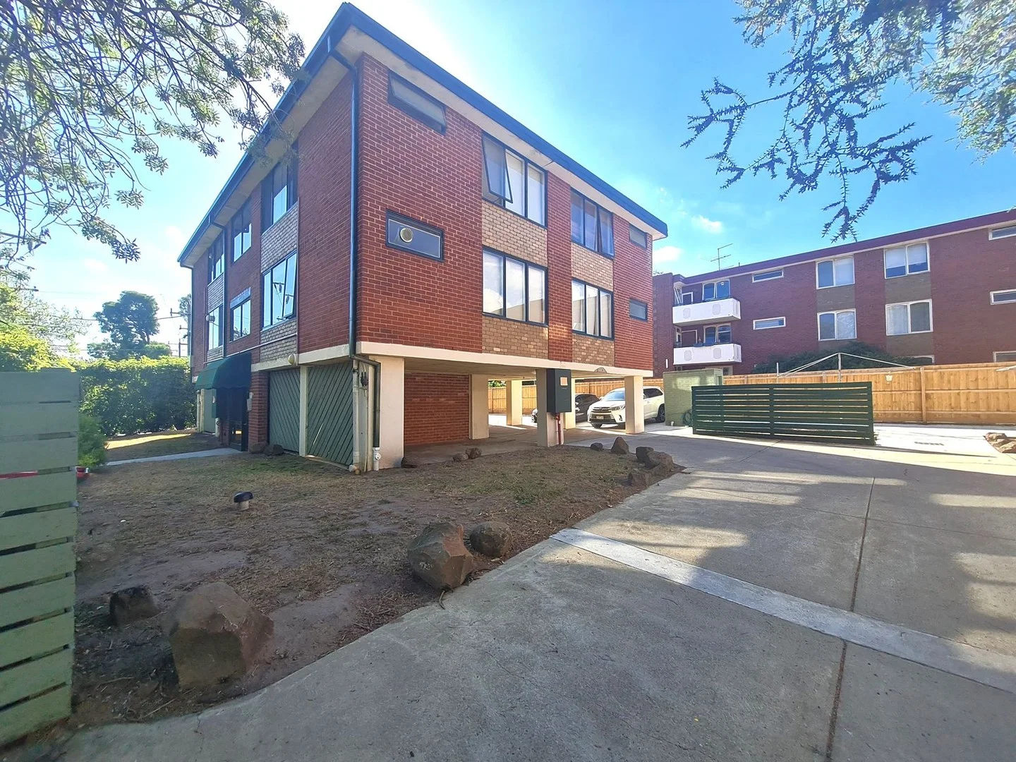 7/106 Ascot Vale Road (1/15)