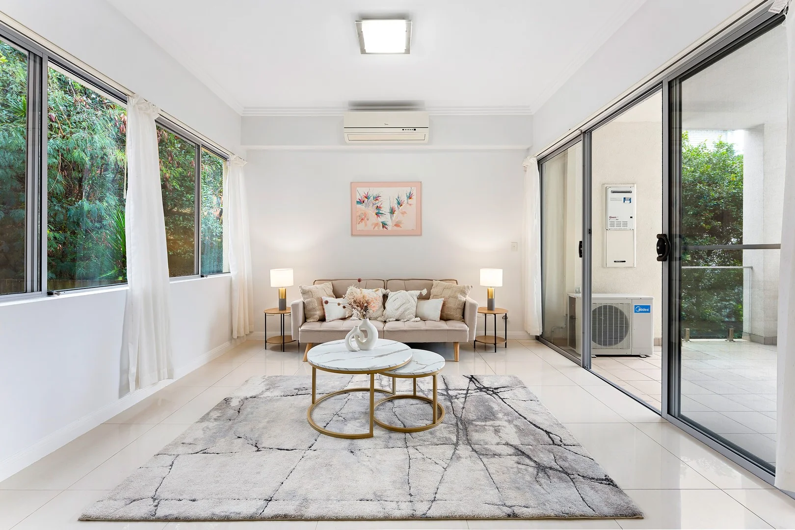 7/158 Hampden Road (1/9)