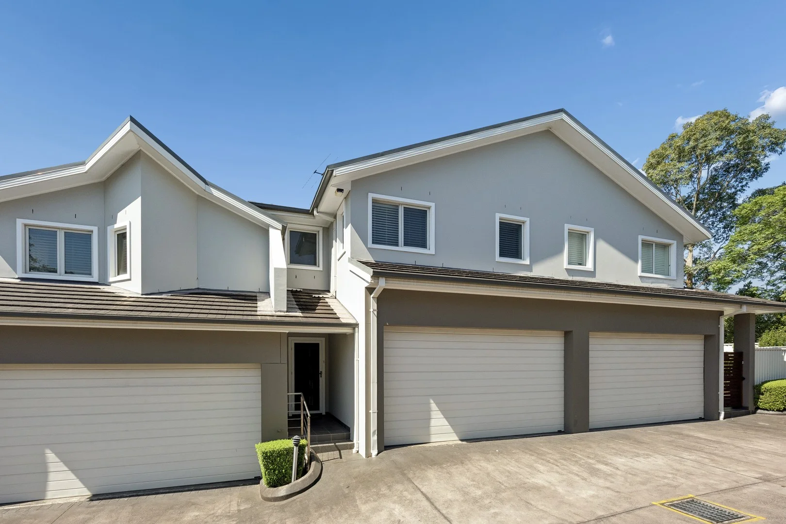 7/22-26 Dobson Crescent (1/14)
