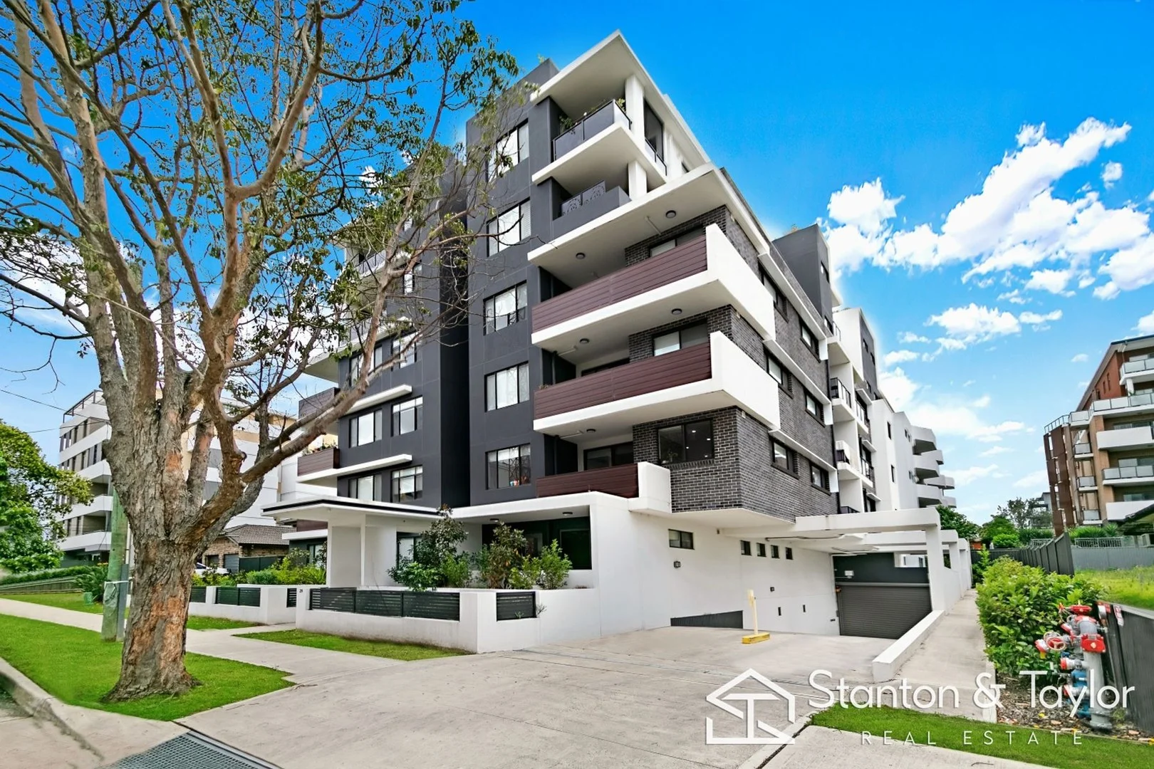 7/29-31 Lethbridge Street (1/14)