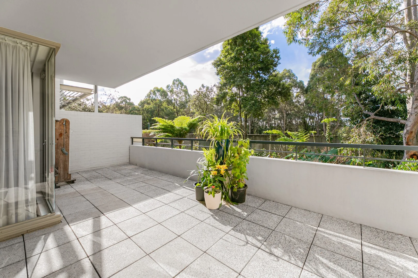 7/3-5 Blaxland Avenue (1/12)