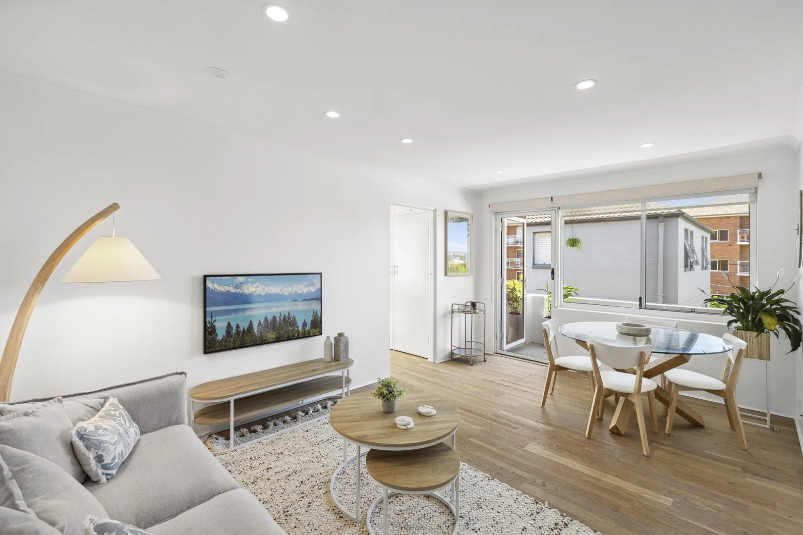 7/3 Dalley Street (1/16)