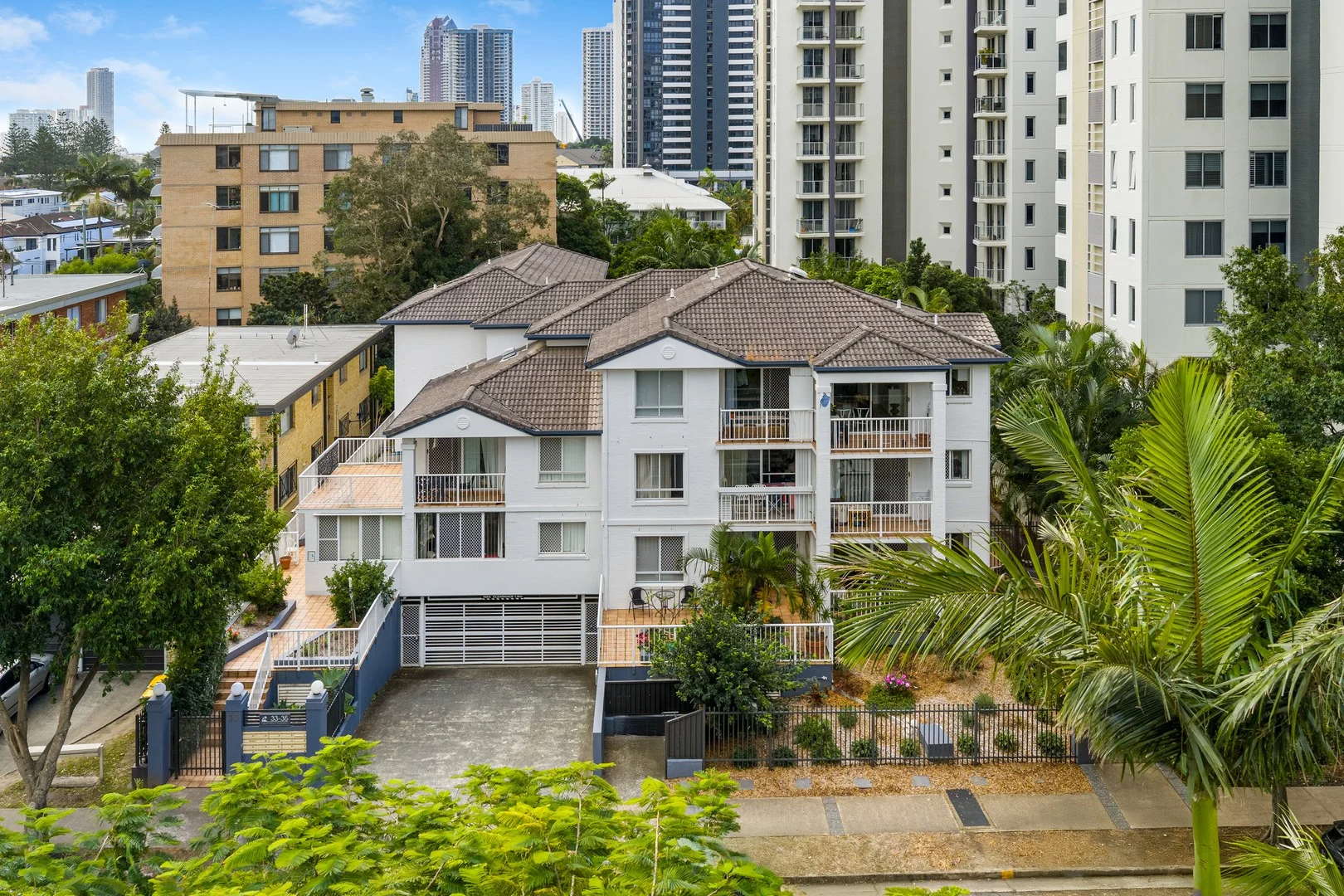 7/33-35 Cypress Avenue (1/15)