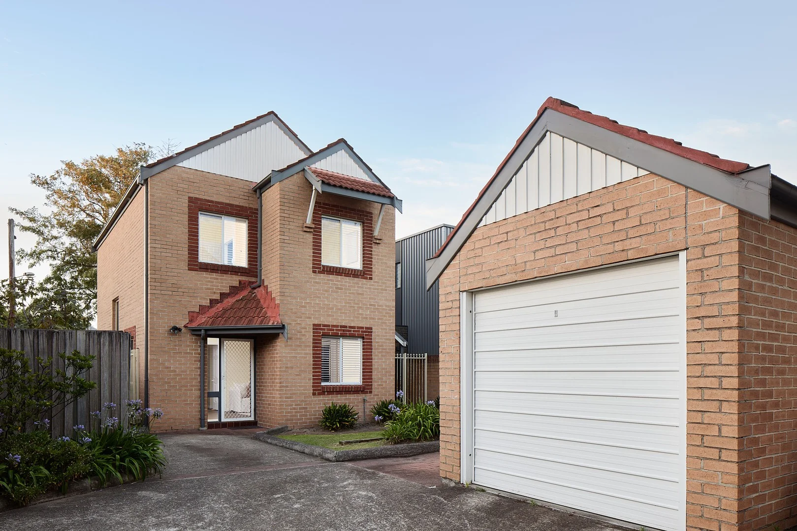 7/4 Parry Street (1/18)