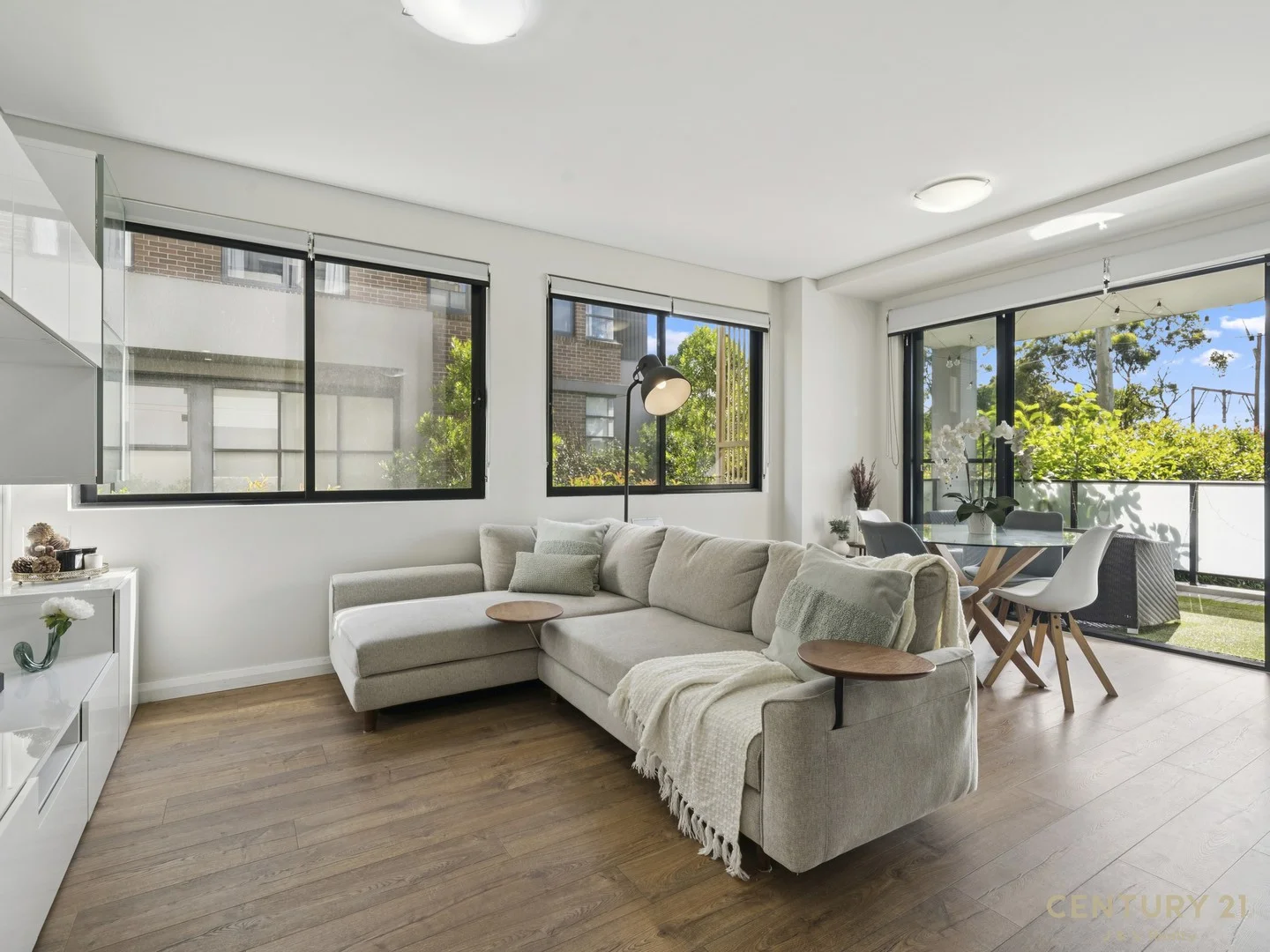 7/453-455 Pacific Highway (1/11)