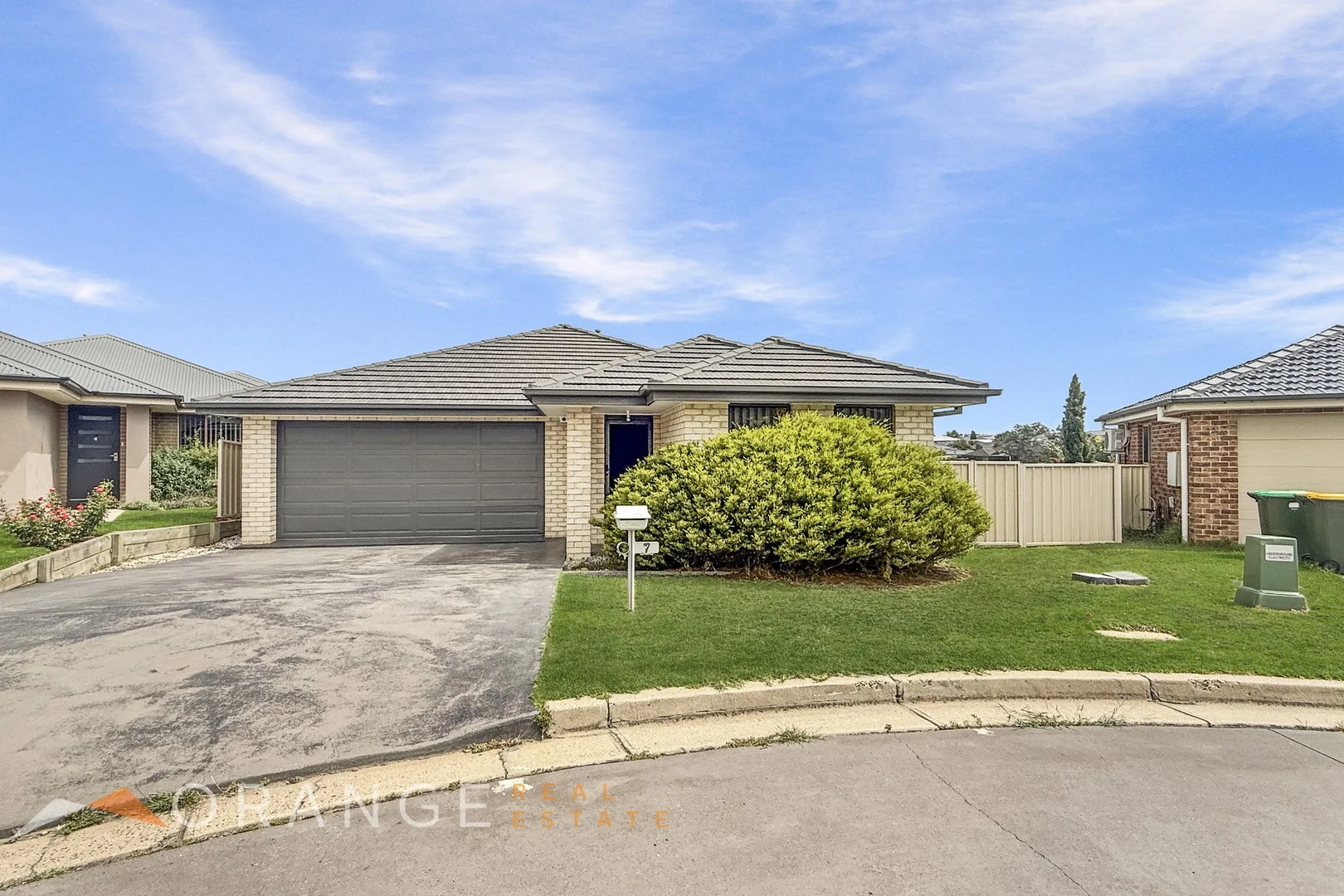 7 Bella Vista Close (1/17)