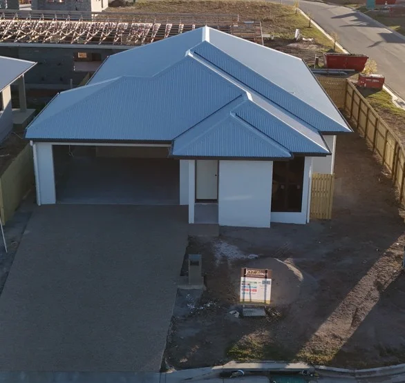7 Billabong Lane (1/14)