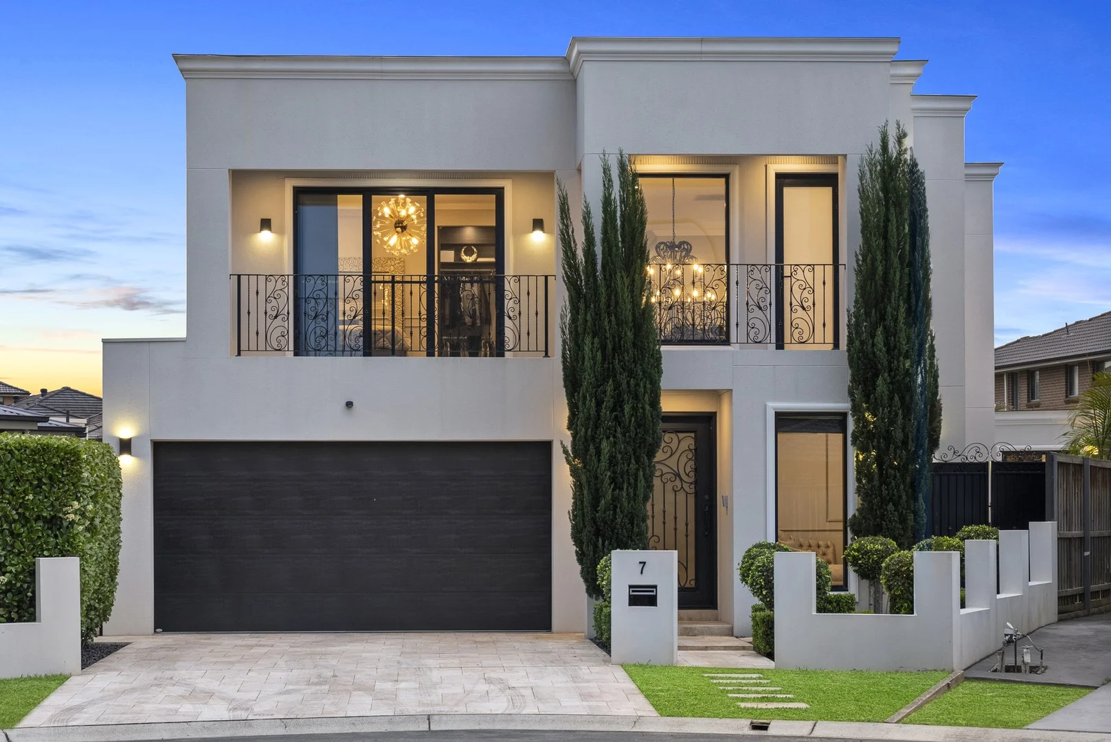 7 County Close