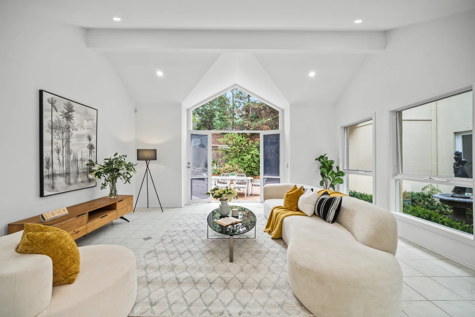 7 Gum Ridge Close - Image 3