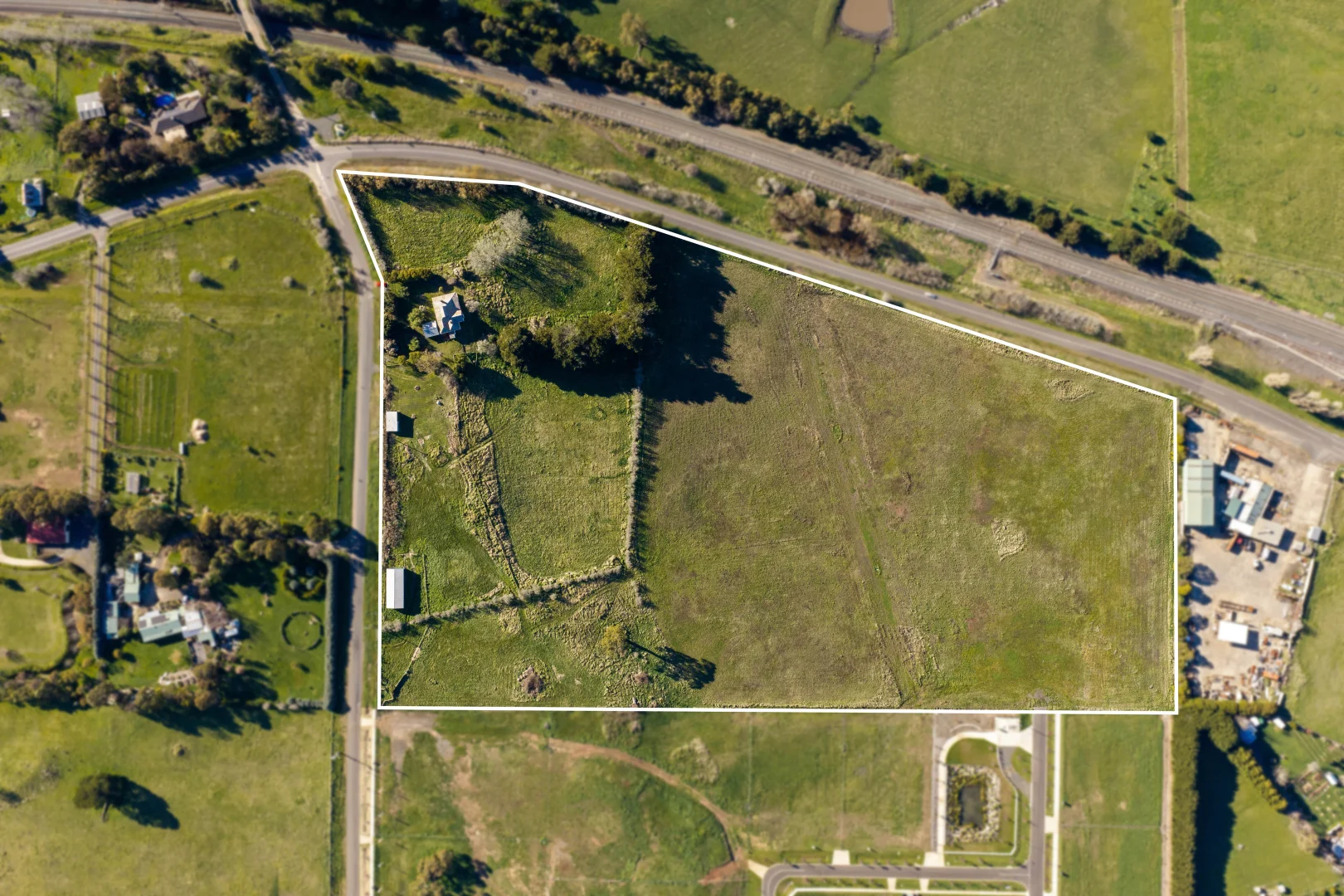 7 Harpers Lane - Image 3