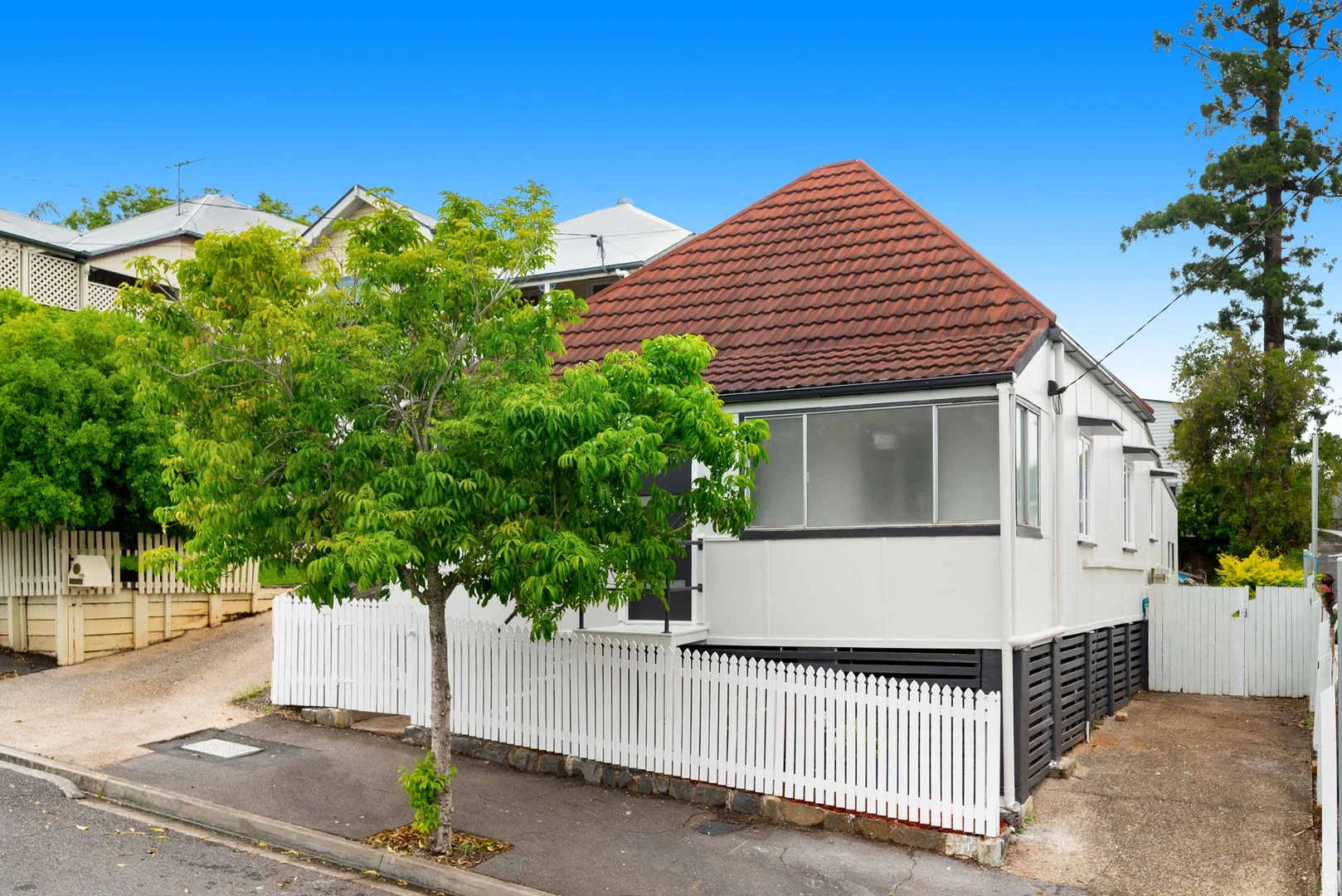 7 Heaslop Street (1/21)