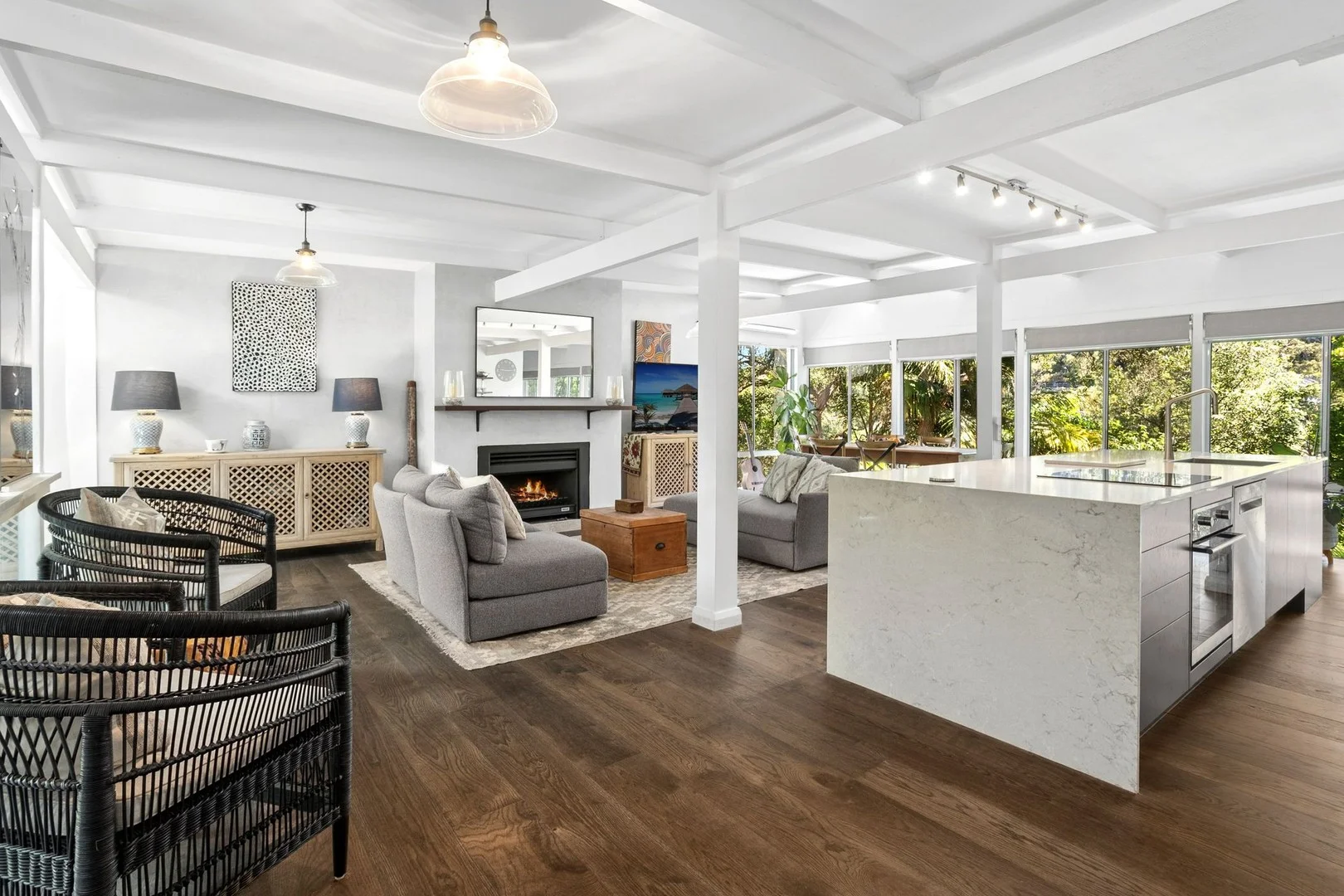 7 Hillslope Road (1/13)