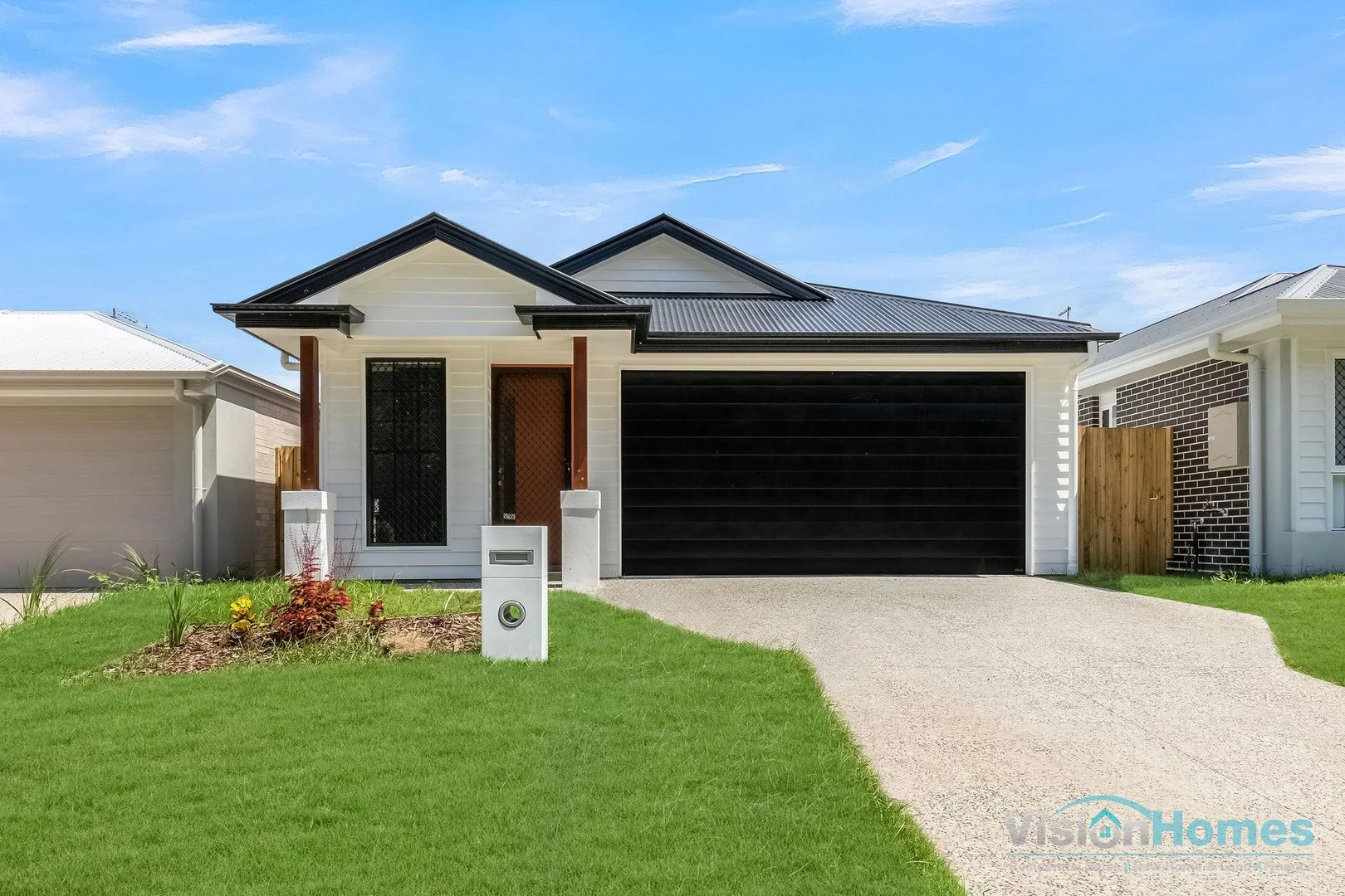 7 Jarrah Way (1/12)