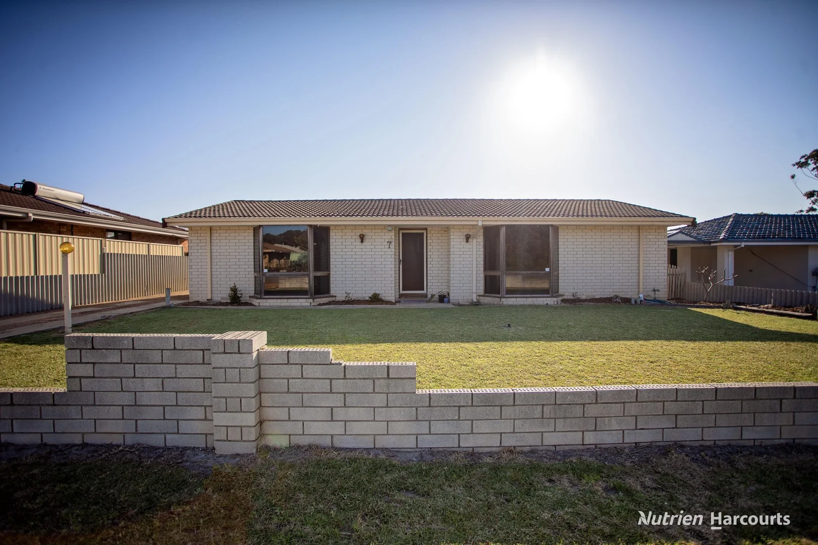 7 Milner Street (1/3)