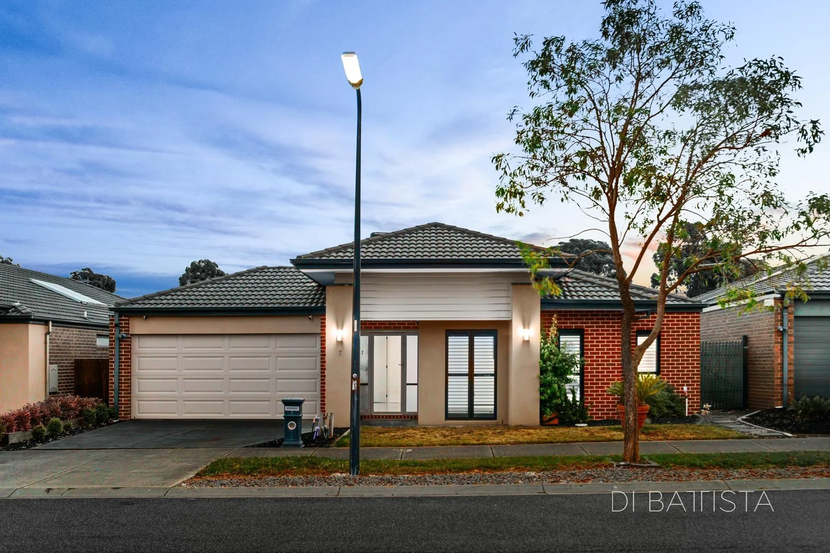 7 Scotney Road (1/22)