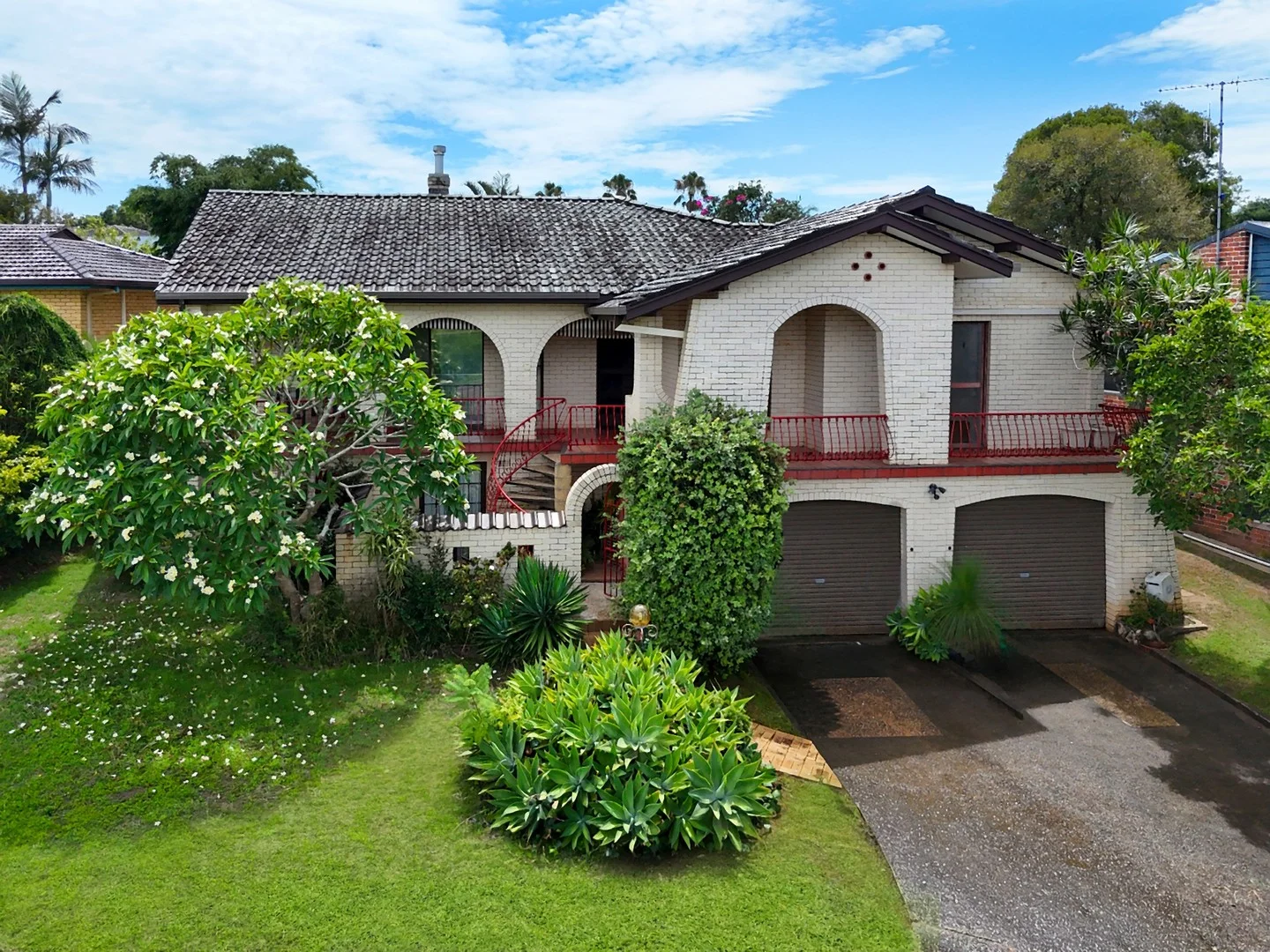 7 Stanley Dyson Place (1/1)