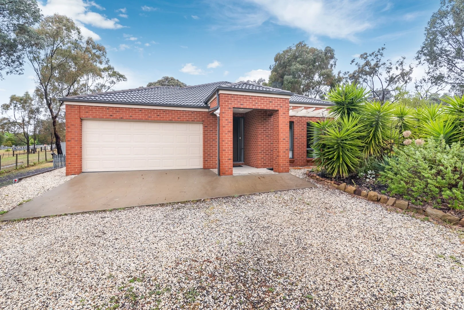 7 Stewart Street (1/1)