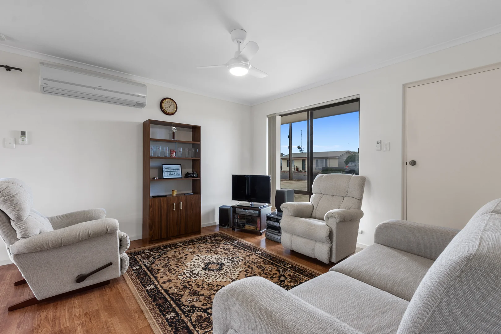 7 Tuna Avenue - Image 3