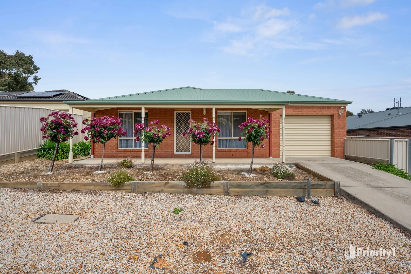 7 Westwood Drive (1/1)