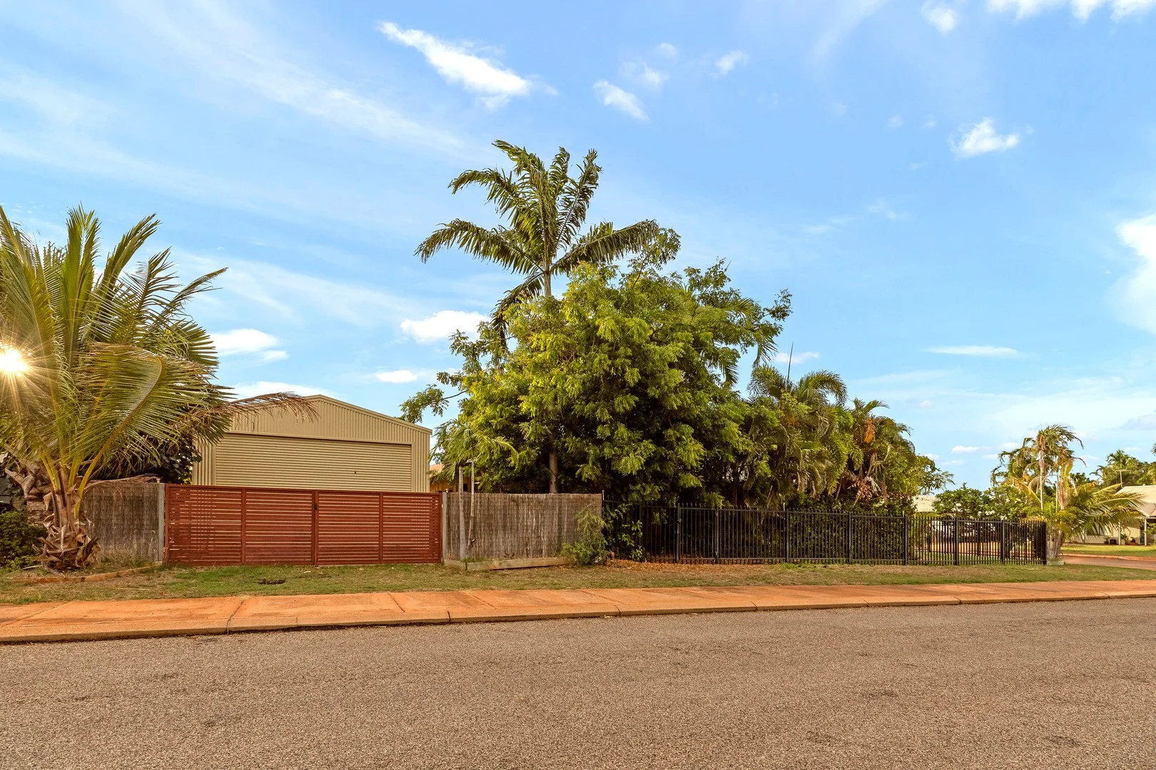 7 Whimbrel Street (1/1)