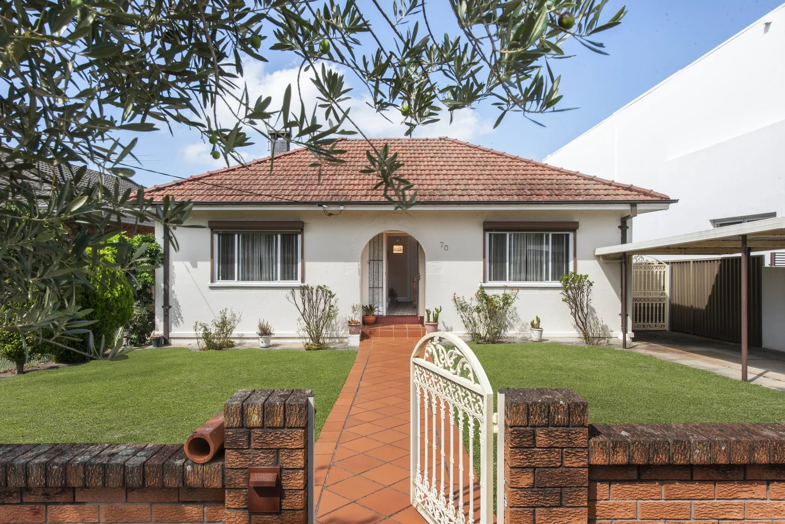 70 Fricourt Avenue (1/1)