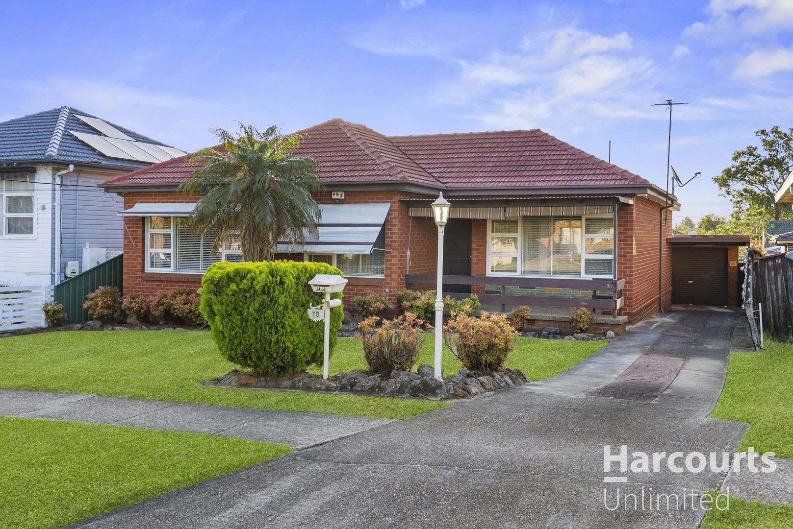 70 Joseph Street (1/25)